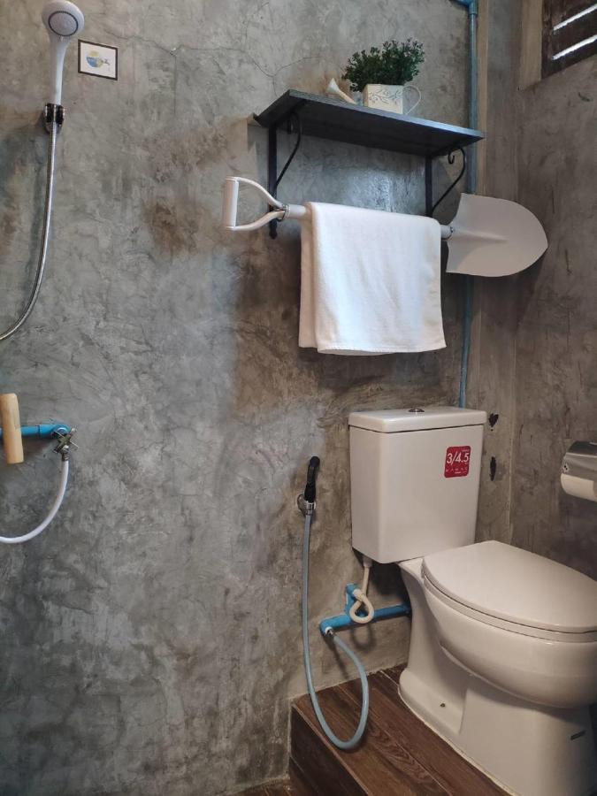 Teegether Hostel Bangkok Exterior photo